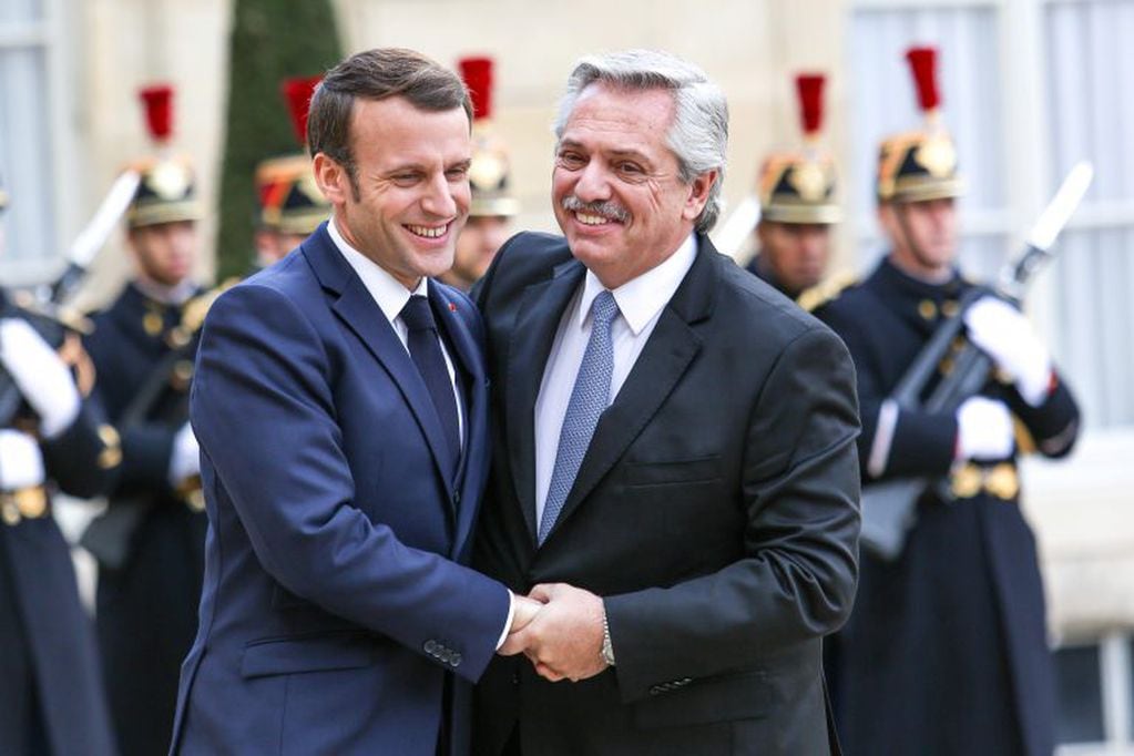 El presidente de  Francia, Emmanuel Macron junto a Alberto Fernandez (Esteban Collazo/Presidencia Arge / DPA).