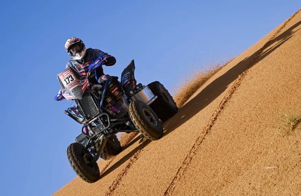 Pablo Copetti se mantiene expectante en la segunda posición de Quads en el Dakar 2022.