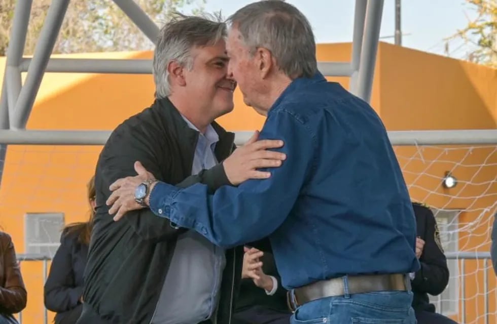 Martín Llaryora y Juan Schiaretti, hombro con hombro y con templanza tras el resultado negativo en Marcos Juárez (Prensa Municipalidad de Córdoba).