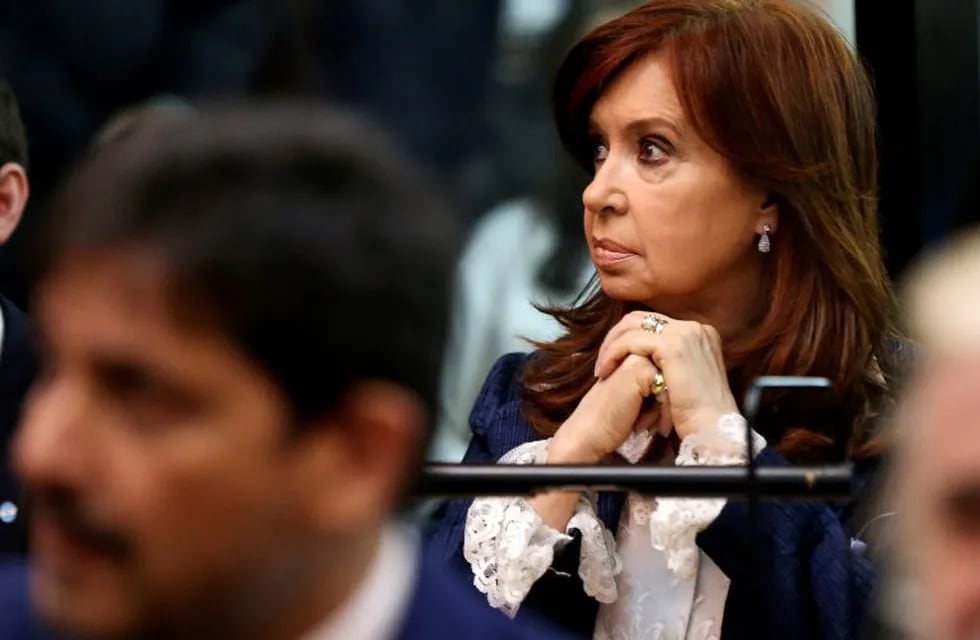 Former Argentine President Cristina Fernandez de Kirchner looks on in a court room before the start of a corruption trial, in Buenos Aires, Argentina May 21, 2019. REUTERS/Agustin Marcarian