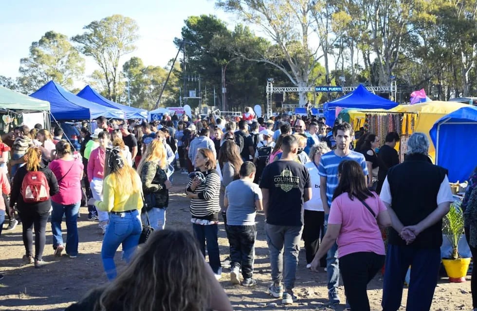 Exitosa convocatoria tuvo la “Feria del Puerto” en Arroyo Pareja