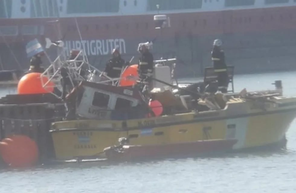 Explosión de embarcación en la Bahía de Ushuaia