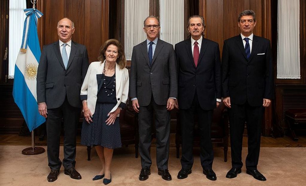 Jueces de la Nación
Ricardo Lorenzetti, Elena Highton de Nolasco, Carlos Rosenkrantz, Juan Carlos Maqueda y Horacio Rosatti, los jueces de la Nación.