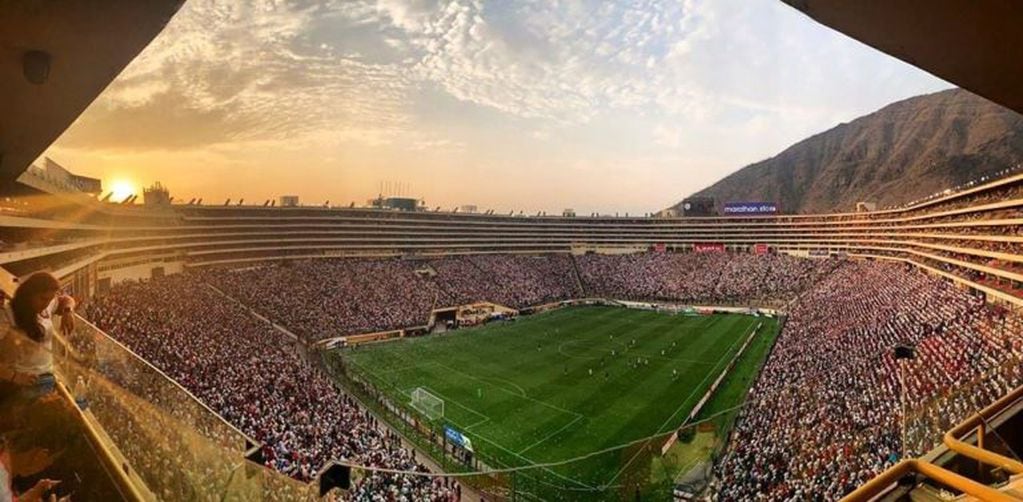 Cómo es el estadio Monumental de Lima, que albergará la final de la Copa Libertadores entre River y Flamengo (Foto: web)