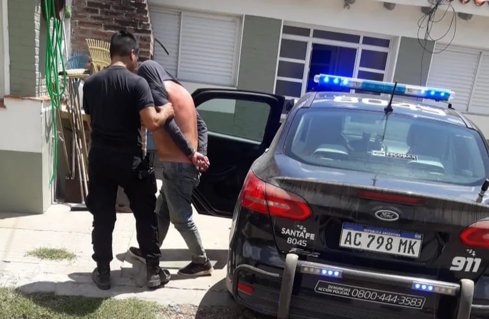 La Policía dio con los sospechosos entre el viernes y el sábado tras la denuncia en San Martín de las Escobas. (Prensa policía Santa Fe)