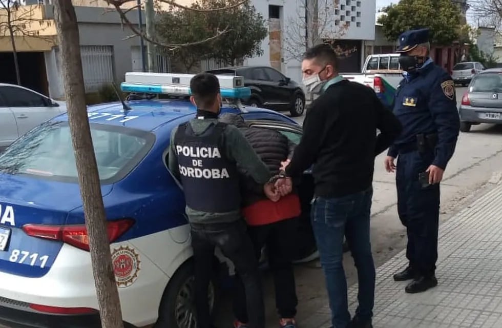 Gendarmes detenidos por abuso sexual contra una menor de Villa María.