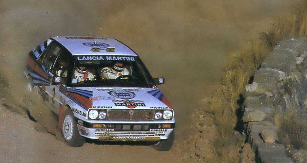 Recalde y Del Buono, durante el Rally de Argentina 1988, en el que se impusieron a bordo de un Lancia Delta HF Integrale de la escuadra oficial Martini-Racing.