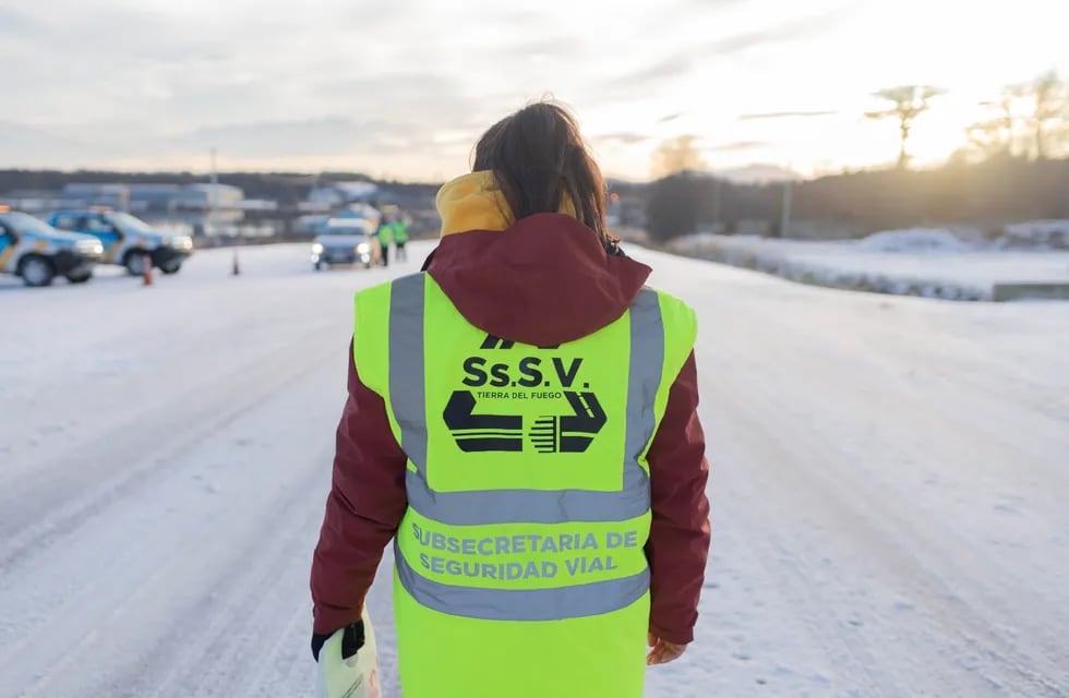 Tierra del Fuego: recuerdan que sigue vigente el uso obligatorio de neumáticos de invierno