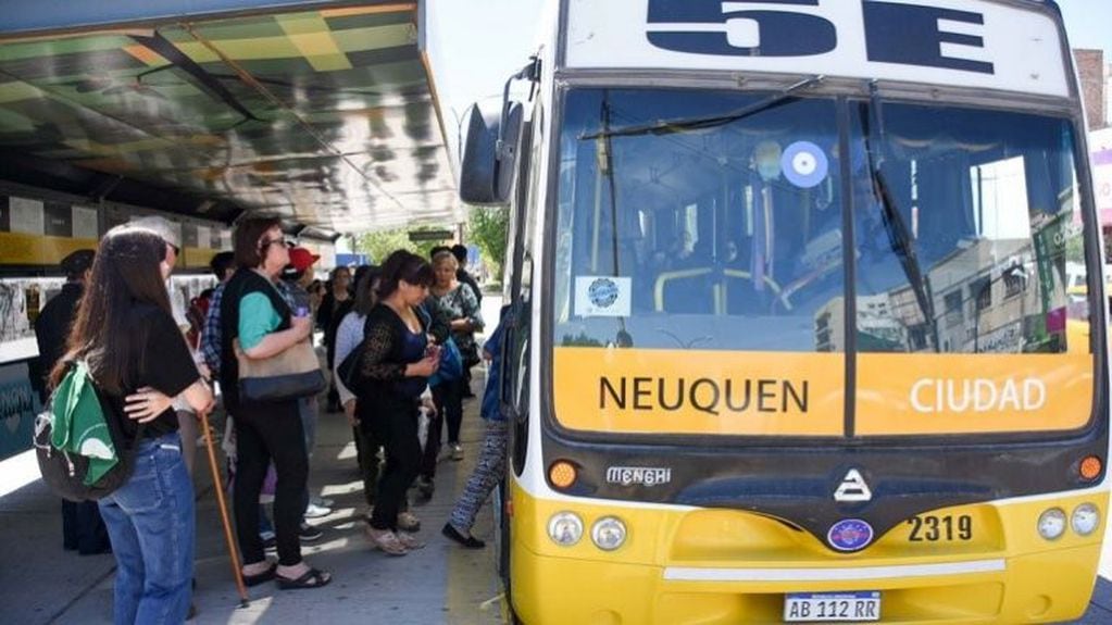 No habrá aumento en el boleto de colectivo en Neuquén (web).