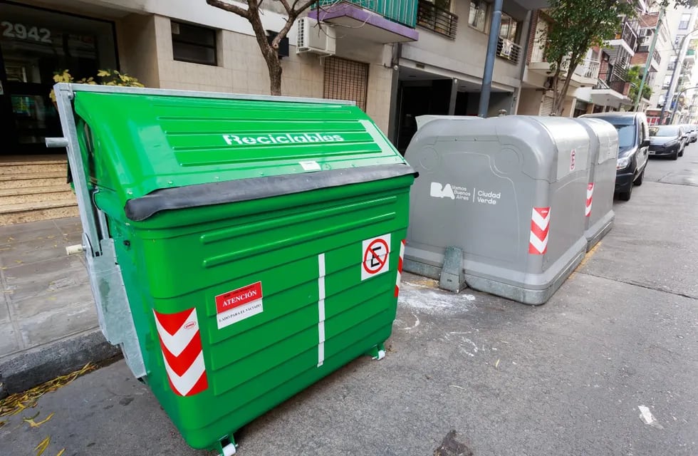 Se multiplican los contenedores verdes en los barrios de la Ciudad.