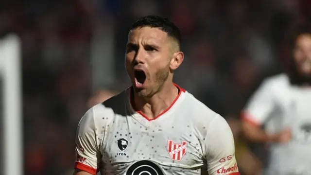 Video: golazo de Maravilla Martínez para que Instituto rompa el cero ante Arsenal.
