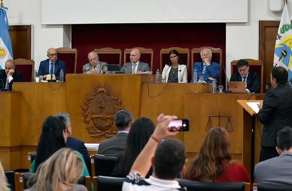 Conflicto judicial por la eliminación o no de la Reina departamental de Guaymallén. 
Foto: Orlando Pelichotti