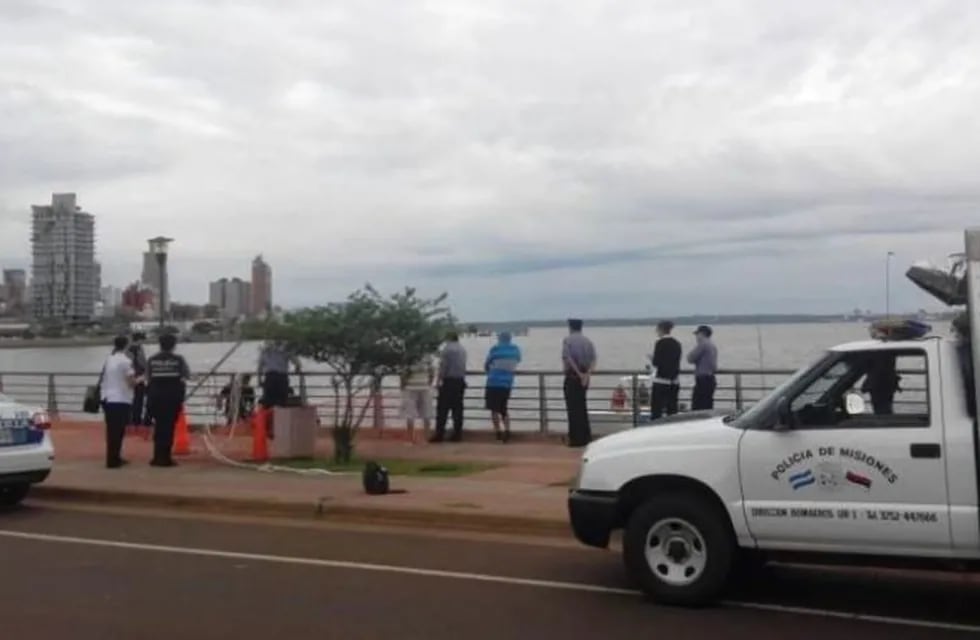 Hallaron un cadáver flotando en el río Paraná. (Foto: Misiones Online)