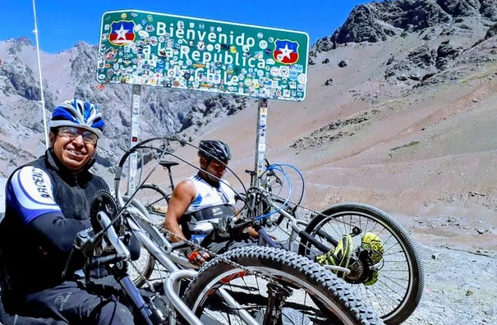 Exitoso cruce de la cordillera de Los Andes del carlospacense Santiago Gutiérrez.
