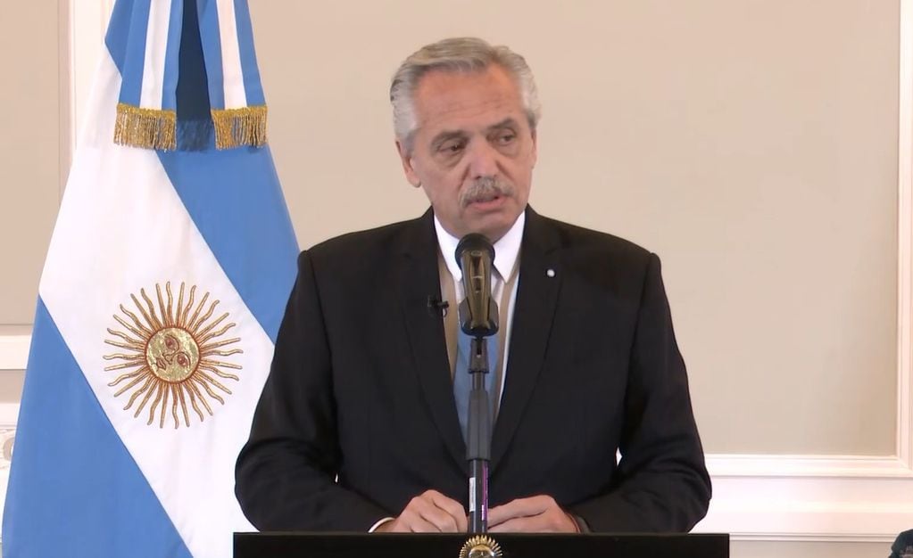 Alberto Fernández, en la Embajada argentina en EE.UU