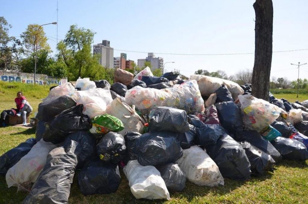 FAM Recicla superó las 9 mil toneladas de botellas plásticas. (facundoquiroga.com)