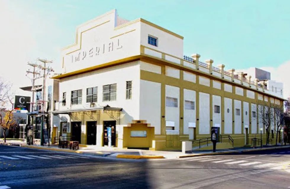 El Cine teatro Imperial de Maipú será el lugar donde el lanzamiento nº15 del Programa PAR se realizará.