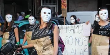 “Marcha #8M paramos”: movilización por el Día de la Mujer en Mendoza