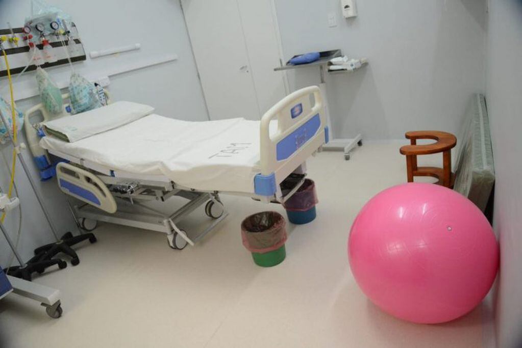 Inauguración de las obras en la maternidad del hospital Provincial.