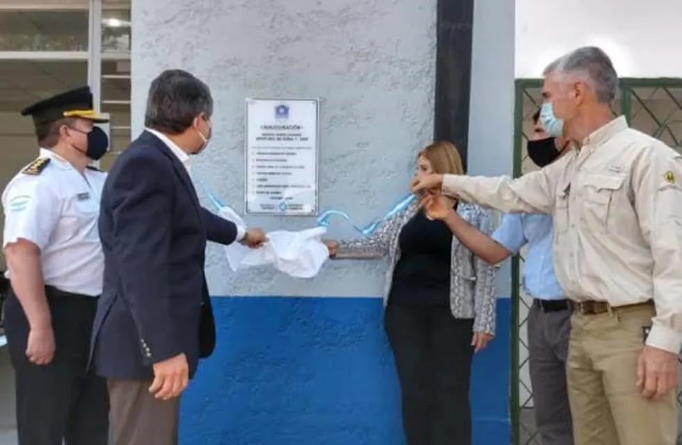 Burruyacú: Maley inauguró un nuevo destacamento policial. (SECPT)