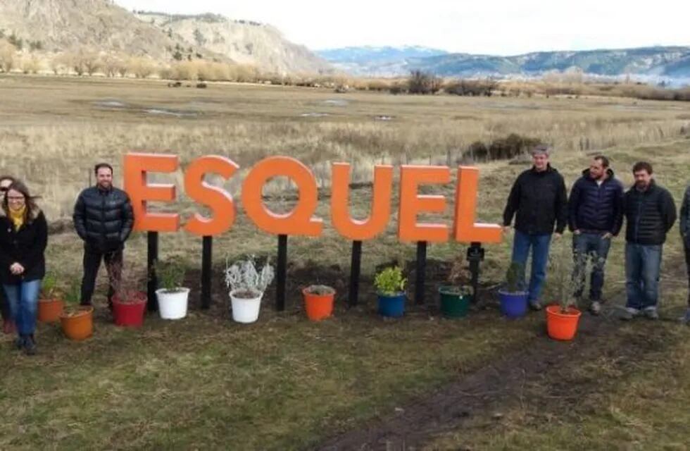 Instalarán carteles en el ingreso a Esquel con fines turísticos