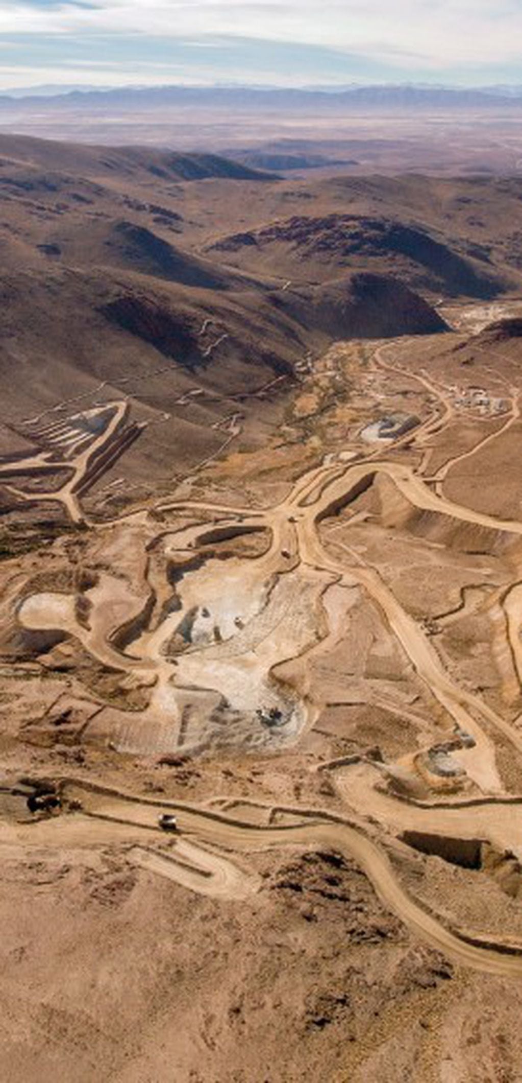 La explotación metalífera en Chinchillas producirá 140 millones de dólares al año de ingresos por exportación.