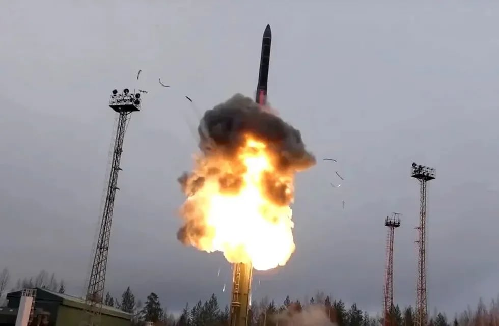 Rusia lanzó un misil hipersónico en Ucrania.