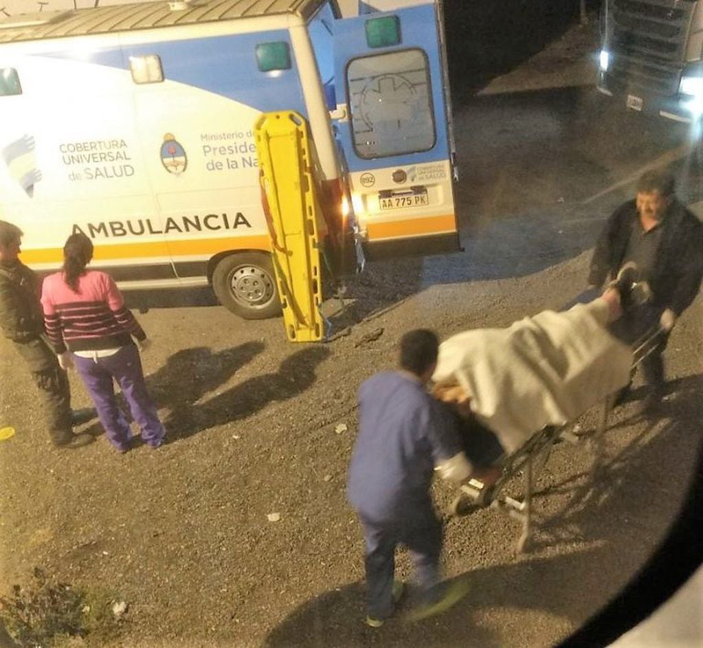 La pasajera debió ser asistida por una ambulancia del sistema de emergencias de Salta.