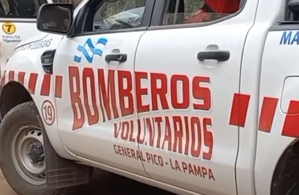 Los bomberos pampeanos que ayudaron a combatir el fuego en Misiones fueron reconocidos por su labor.