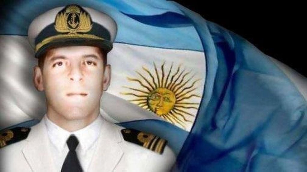 Capitán de Fragata de Infantería de Marina (Post Mortem) Pedro Edgardo Giachino.