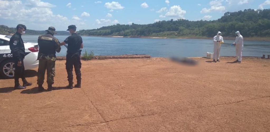 Una persona falleció ahogada en el Río Paraná.