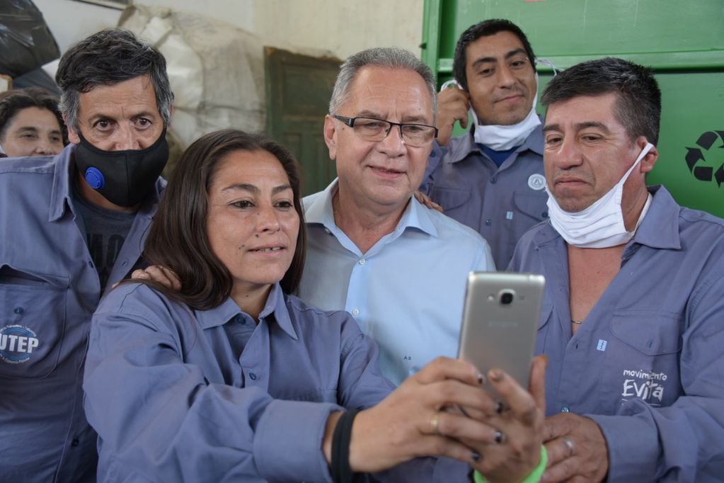 Elecciones en el conurbano. Alberto Descalzo y una derrota que alerta: lleva 26 años como intendente de Ituzaingó.