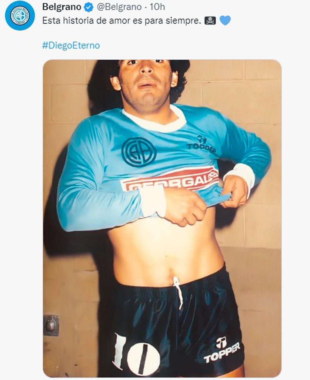 En el '86, el Diego campeón del Mundo se puso la Celeste. Y Belgrano lo recordó.