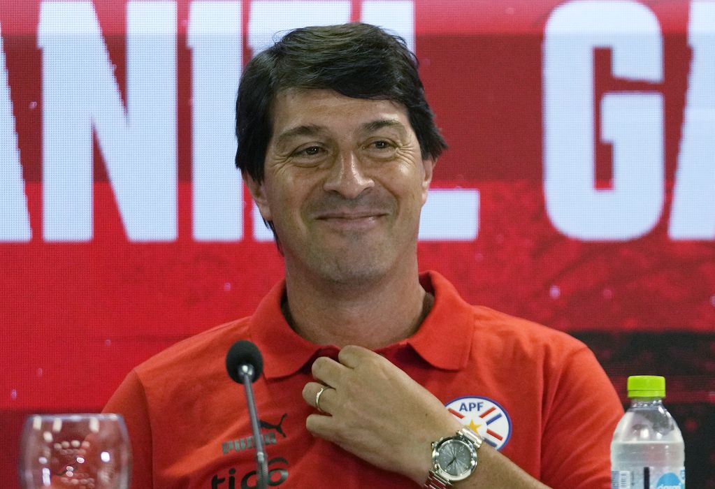 Daniel Garnero, nuevo técnico de la selección de Paraguay. (AP Foto/Jorge Sáenz)