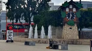 Reloj Cucú en Villa Carlos Paz. Otoño 2021.