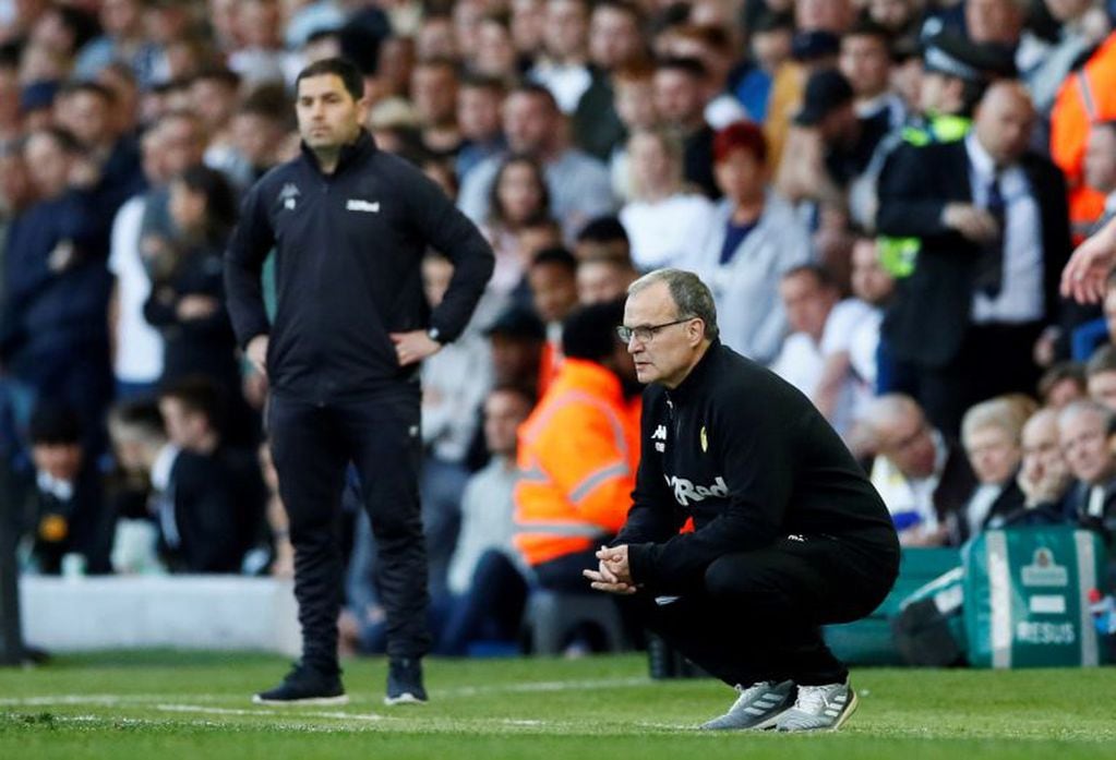 La emotiva carta que le escribieron los hinchas del Leeds a Bielsa