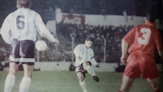 Hace 26 años el Diez de la Selección se enfrentó a Marruecos en Salta