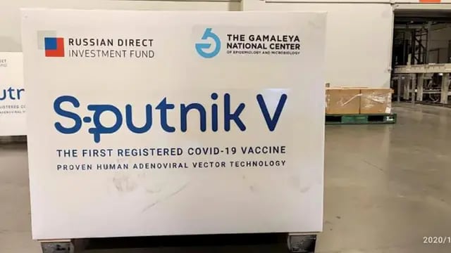 PRIMERAS. Las primeras 300 mil dosis de Sputnik V se aplicarán al personal sanitario que está en la primera línea de cuidado de pacientes con Covid-19.