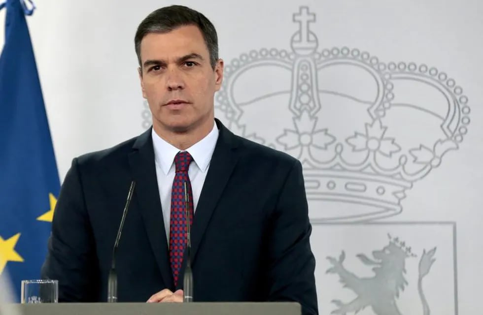 Madrid (Spain), 20/06/2020.- A handout photo made available by the Spanish Government shows Prime Minister Pedro Sanchez during a press conference held at Moncloa Palace in Madrid, Spain, 20 June 2020, to explain the latest measures and developments in handling pandemic of the SARS-CoV-2 coronavirus which causes the COVID-19 disease. (España) EFE/EPA/MONCLOA / JOSE MARIA CUADRADO / HANDOUT HANDOUT EDITORIAL USE ONLY/NO SALES