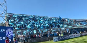 La hinchada de Belgrano y el show que dio en La Rioja