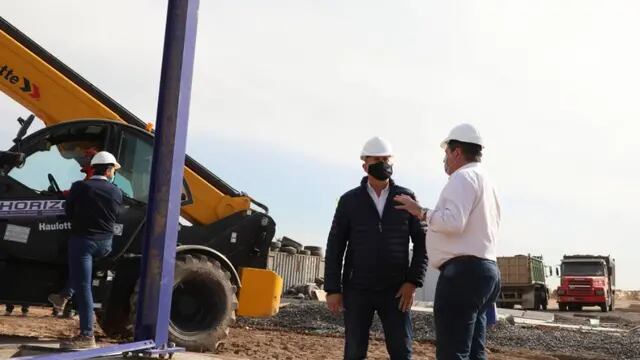 El gobernador Omar Perotti recorrió este miércoles el avance de los trabajos en el Acueducto Desvío Arijón– Etapa II.