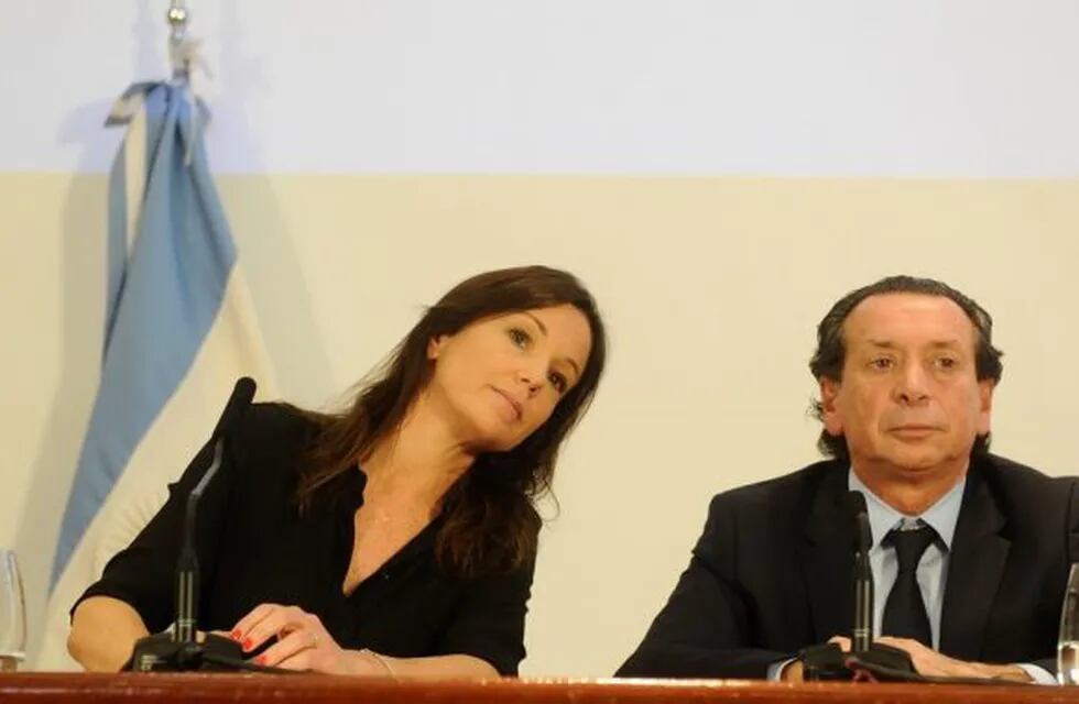 Carolina Stanley y Dante Sica en conferencia de prensa. (Foto: Juan Foglia)