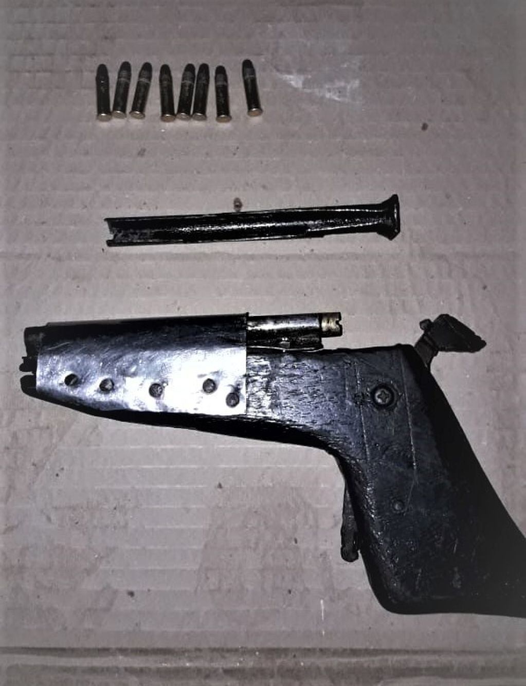 Pistola casera. (Policía de Salta)