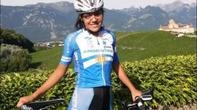 Valentina Muñoz, la ciclista olímpica sufrió un ACV y permanece internada en Roca