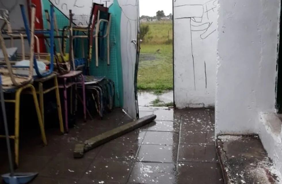 Atacaron otro jardín en La Plata y se llevaron hasta las heladeras