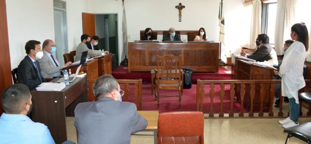 Comenzó el juicio oral y público a Ana Cecilia Gómez, acusada por la supuesta autoría del delito de “Homicidio agravado por el vínculo”.