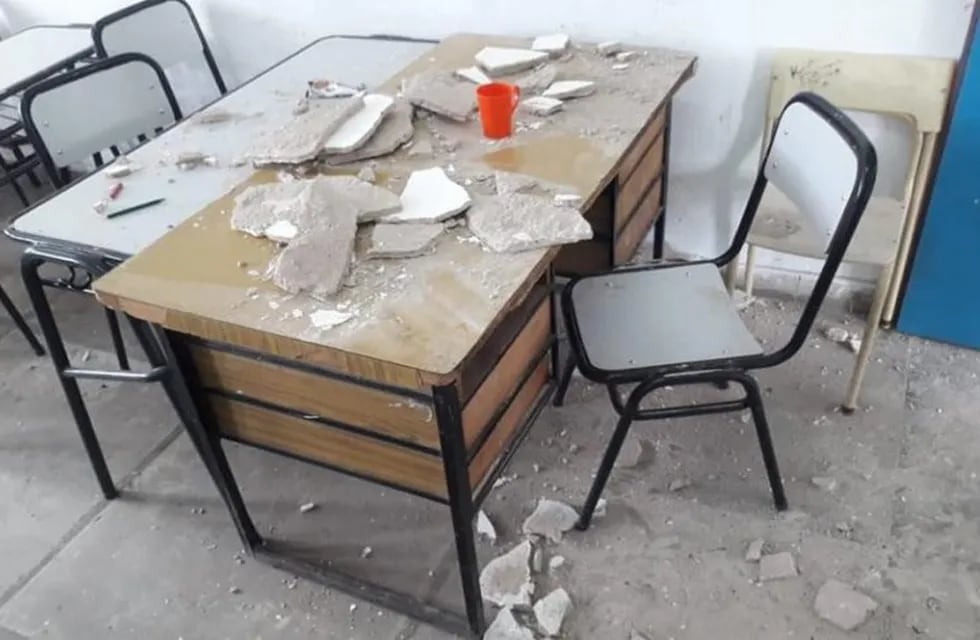 Florencio Varela: cayó el techo de una escuela e hirió a una docente en la cabeza. (Suteba)