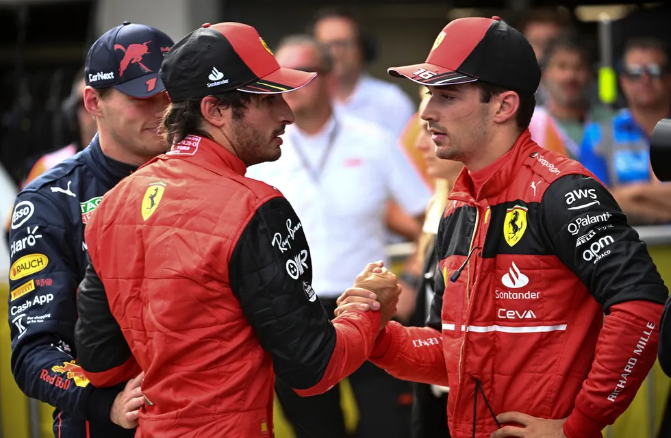 Leclerc y Sainz, trabajo en equipo para lograr la pole del monegasco para el Gran Premio de Francia de F1.