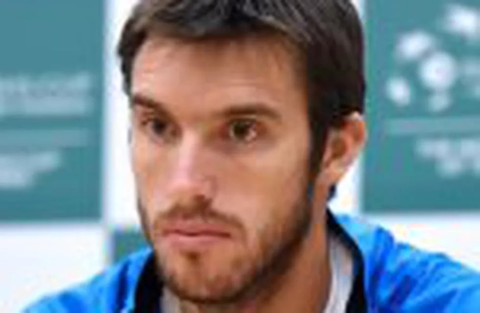 Argentina's Leonardo Mayer holds a press conference in Zagreb on November 22, 2016 ahead of the Davis Cup world group tennis finals between Croatia and Argentina. / AFP PHOTO / STR
