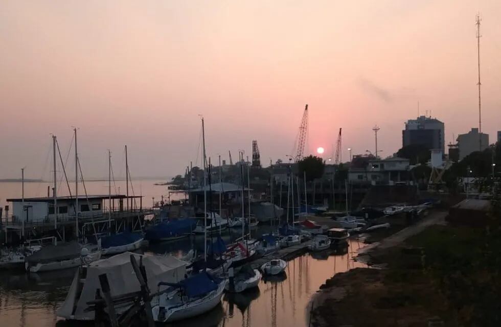 Cielo parcialmente nublado en Corrientes.